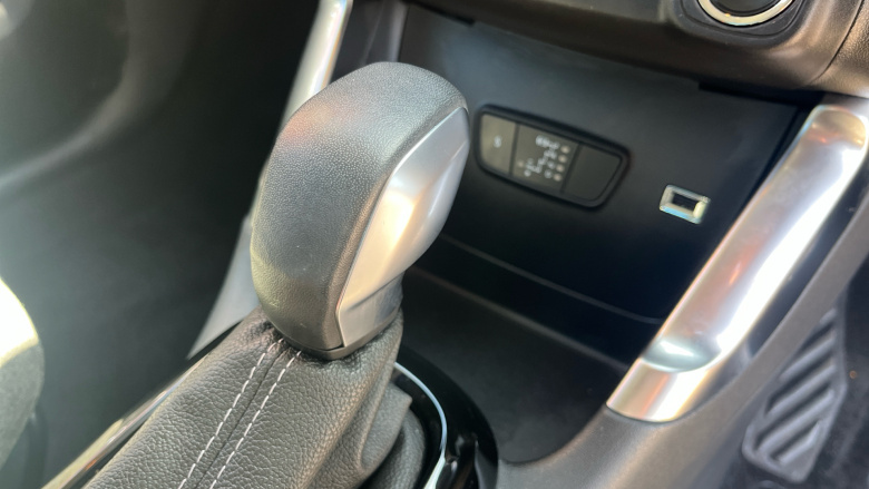 Citroen C3 Aircross 1.2 PureTech 130 Shine Plus 5dr EAT6 Petrol Hatchback